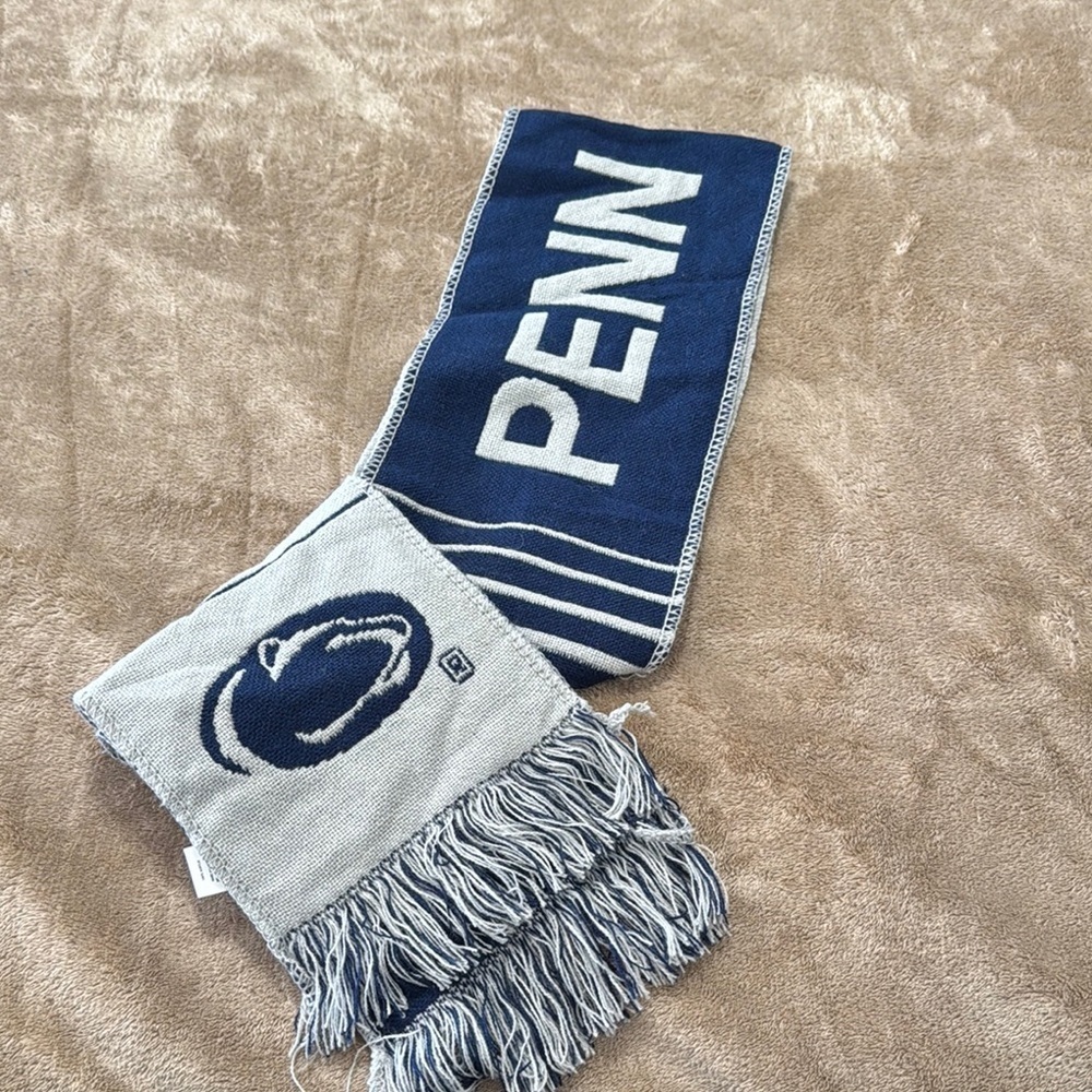 Foco Penn State Fringed Scarf